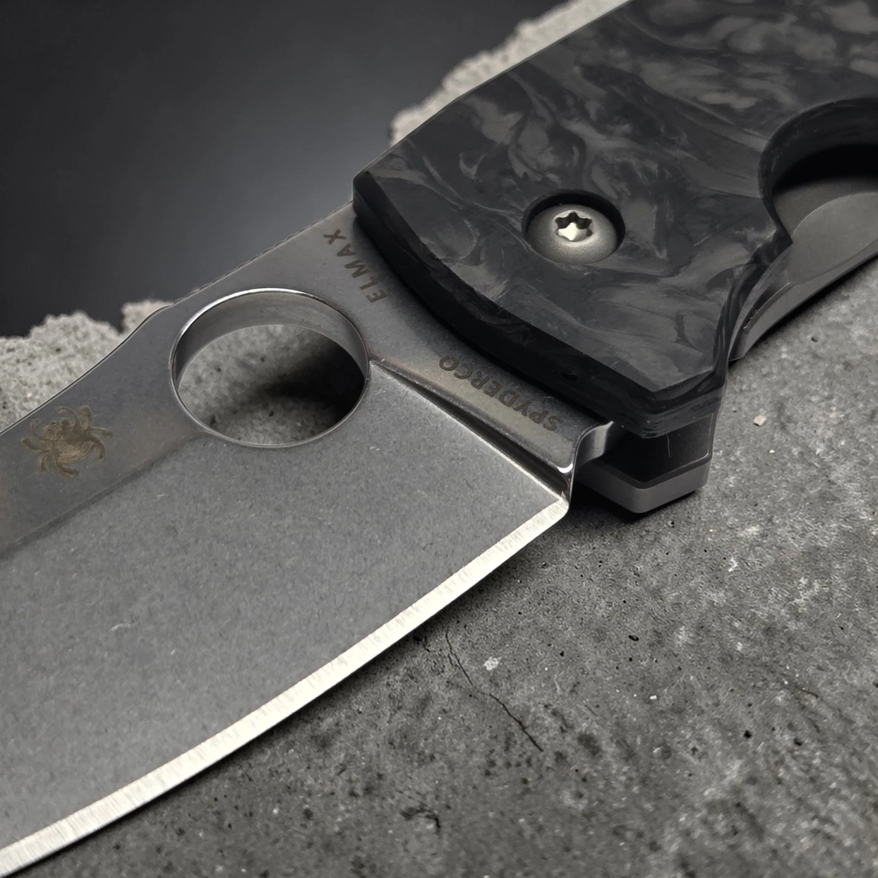 Spyderco Techno 2 Exclusive Elmax Dark Matter Fatcarbon Carbon Fiber C158CFTIP2