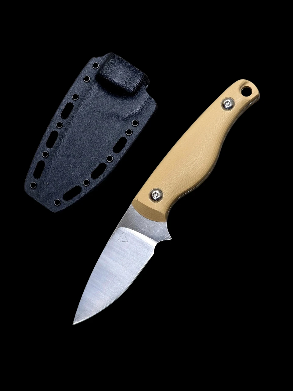 Creely Blades Mako Magnamax Tan G10 Scales With Kydex Sheath