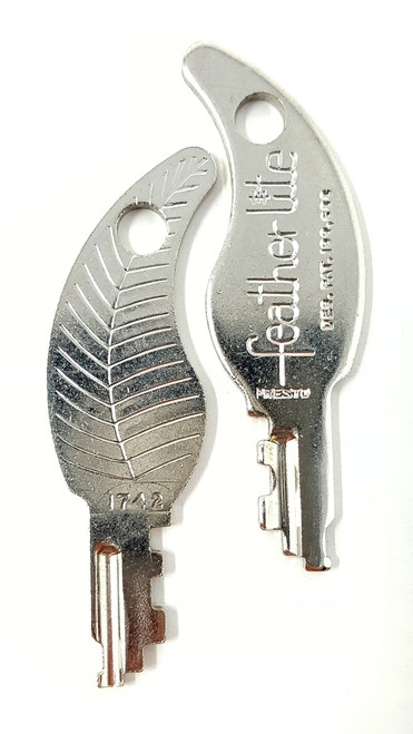 Feather Lite 1742 Luggage Key One Pair 