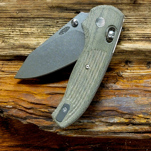 Knife not included. Shown with scales installed. Knife not included. Shown with scales installed.