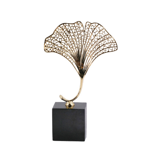 Fan Leaf Sculpture Medium