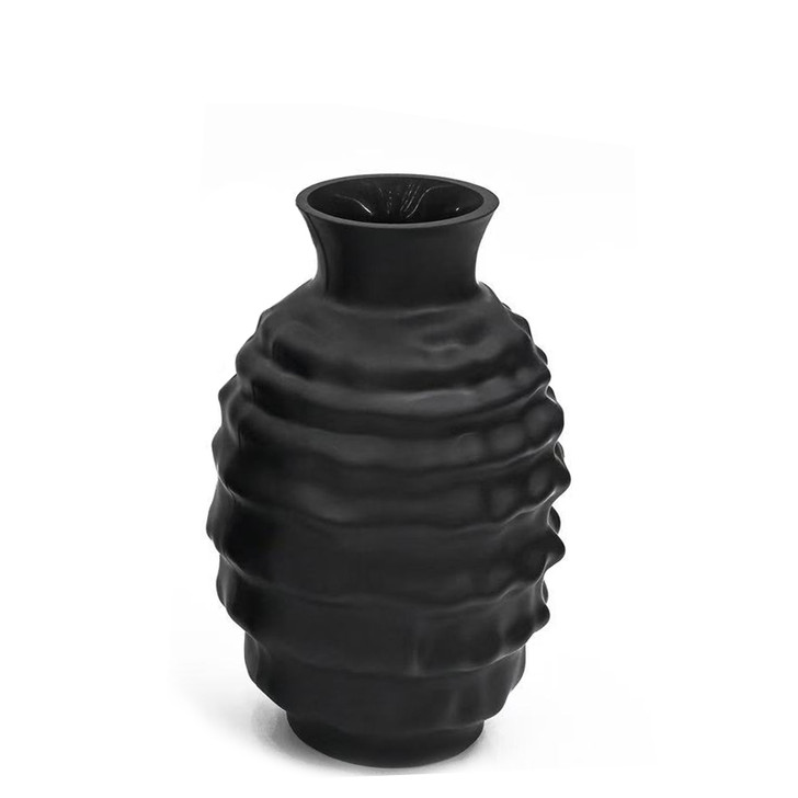 Milly Black Vase - 17 x 17 x 22cm