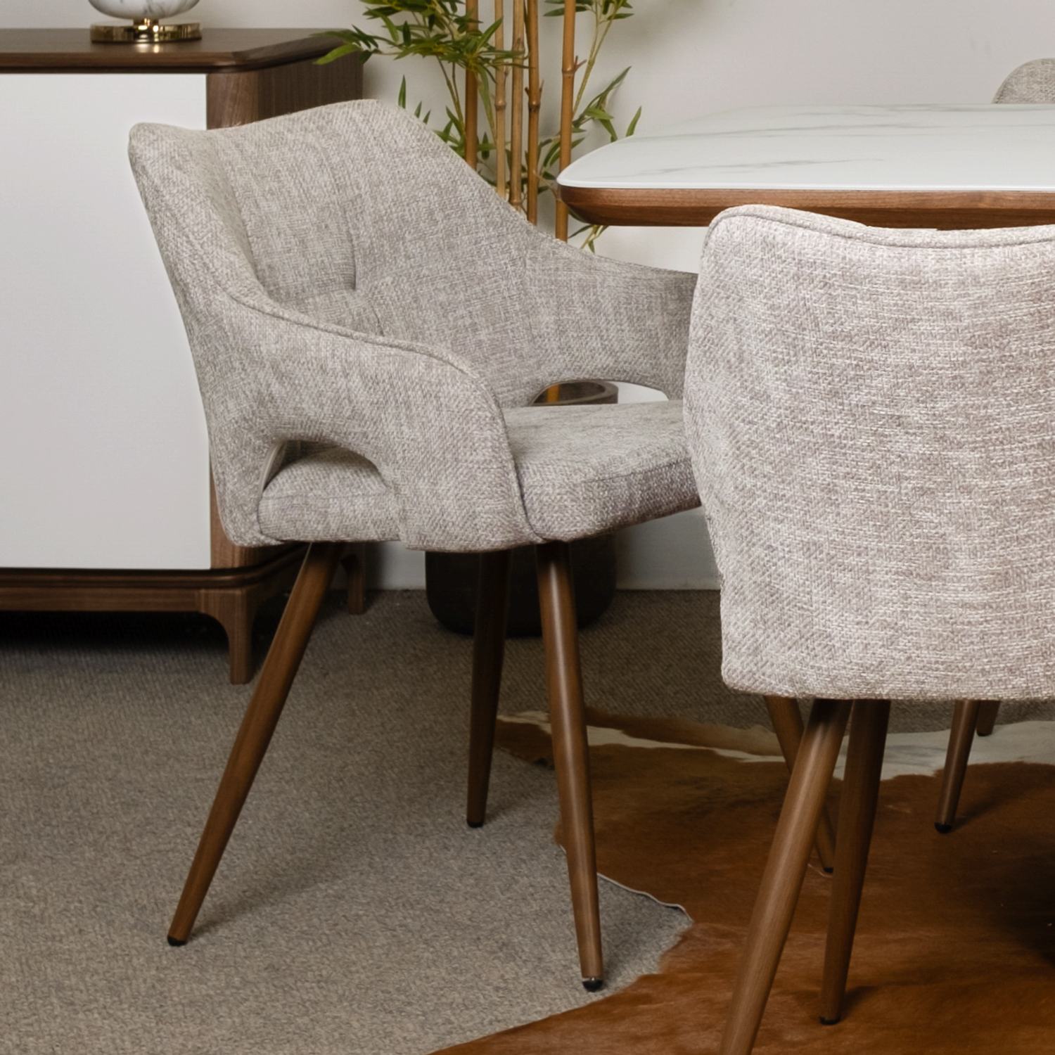 Luna Chair By Dezign