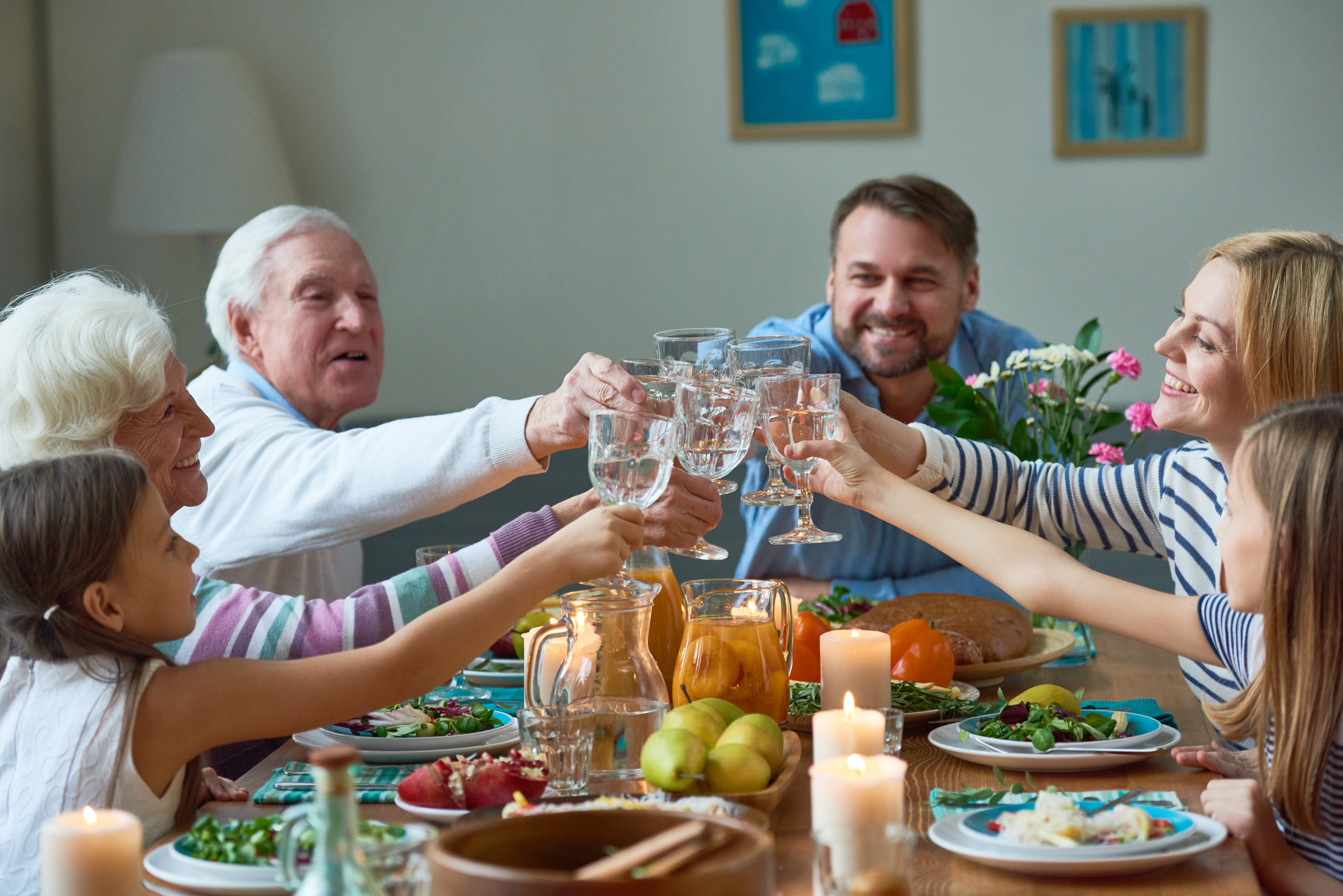 8 ways you can easily drink more water