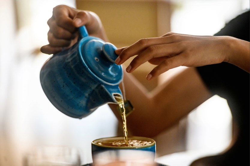 Does tea dehydrate you? Demystifying the myth