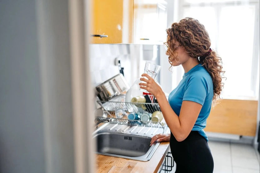 Is it best to drink hot, cold or warm water?