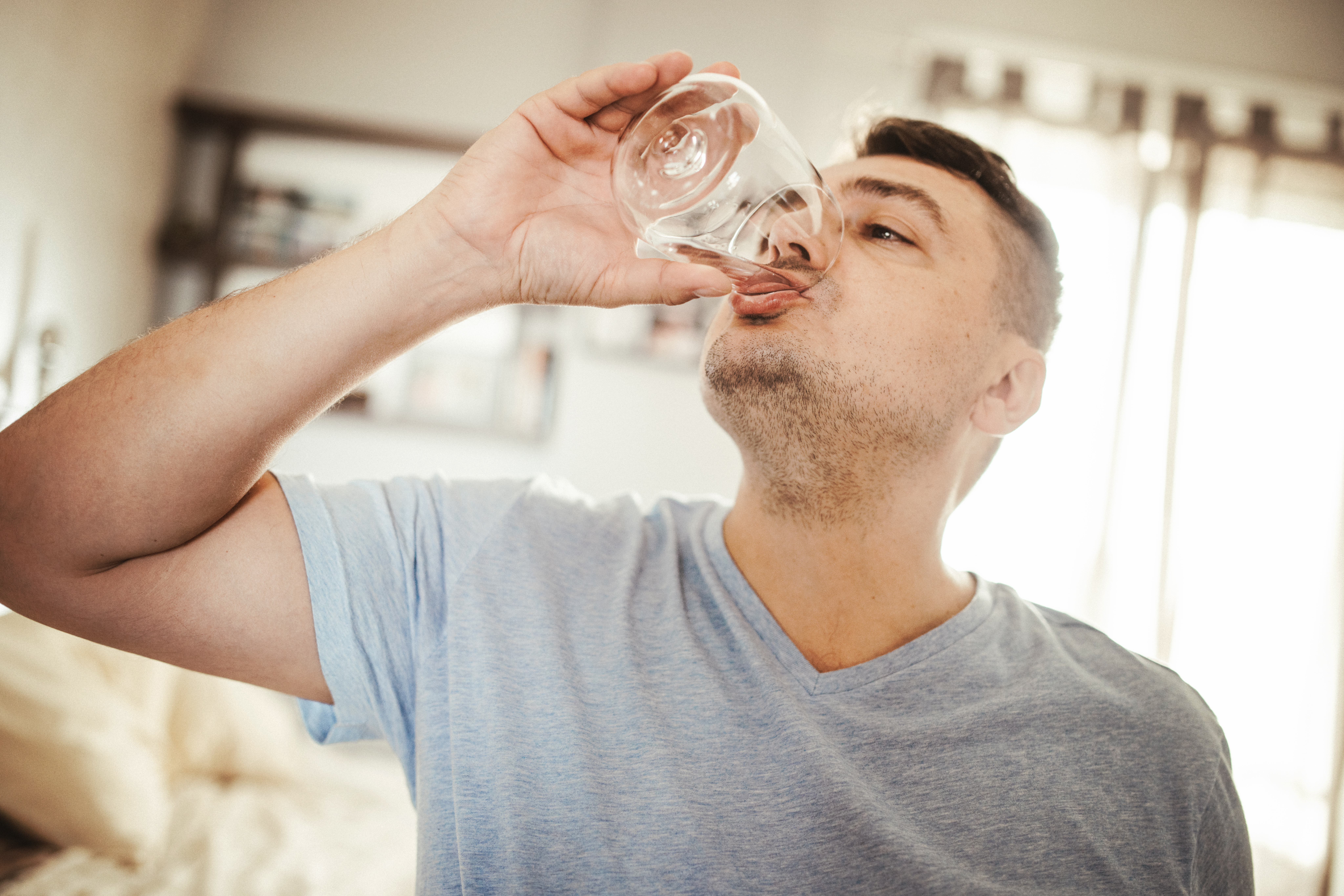 How to stay healthily hydrated when it’s hot
