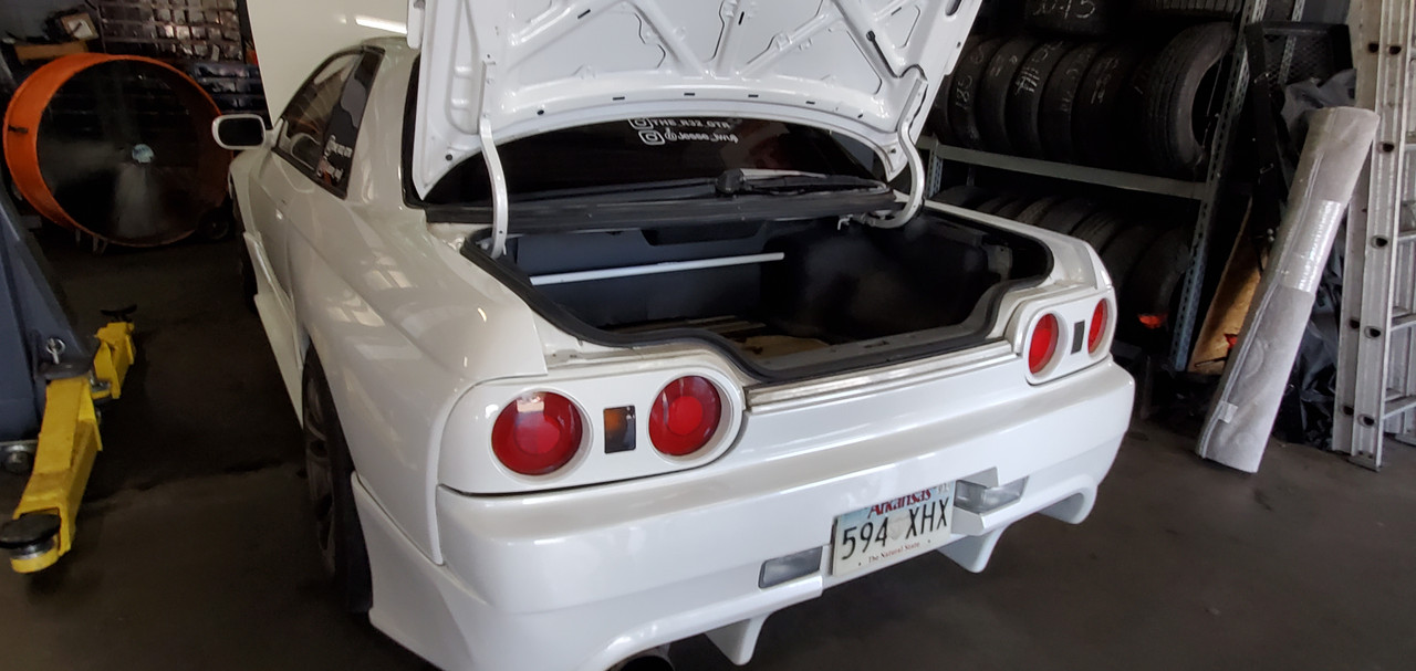 NISSAN SKYLINE GT-R/GT-S (R32) 1988-1994 - REAR STRUT (2 POINT)
