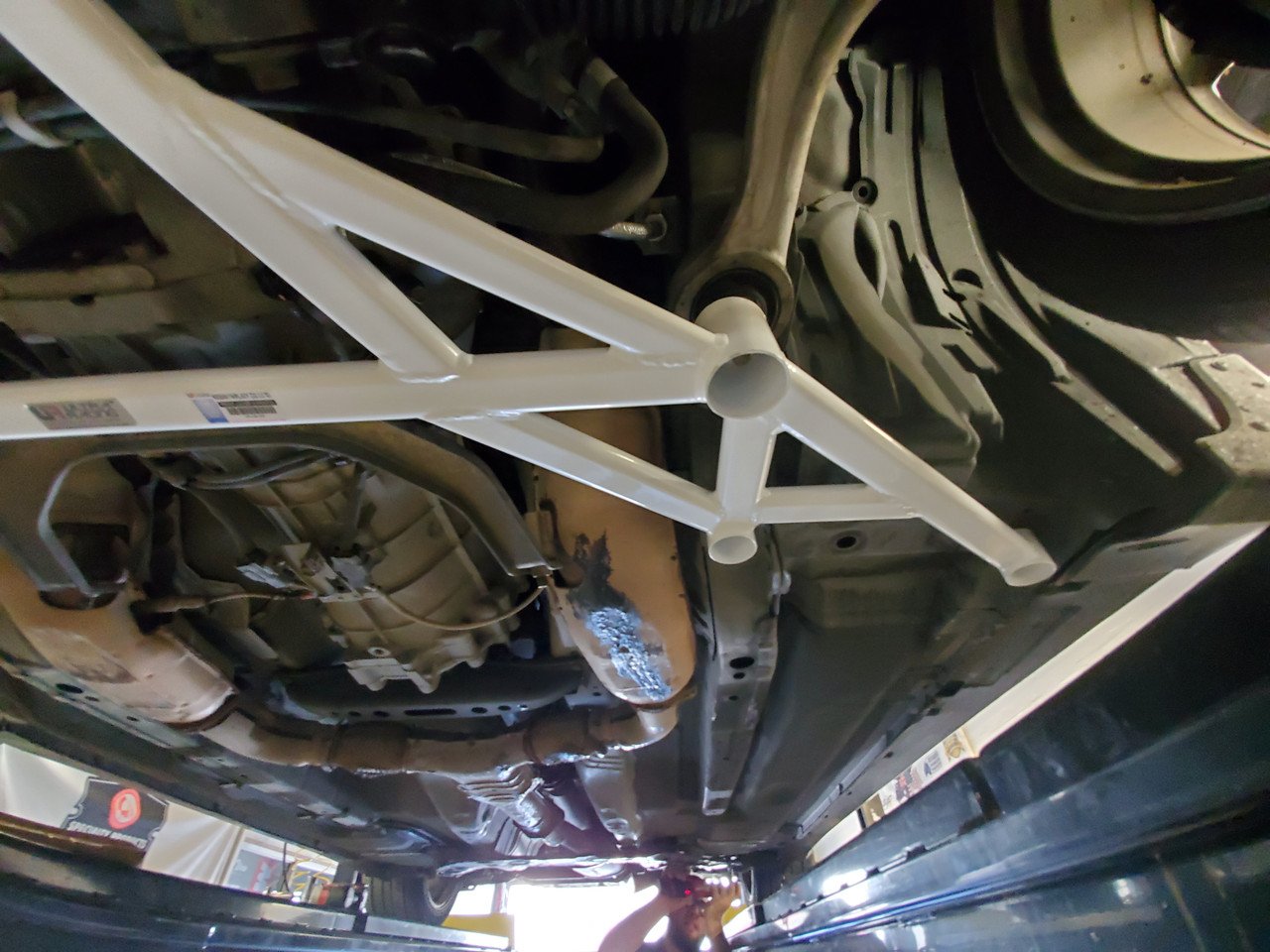 NISSAN 350Z (Z33) 20032009/ INFINITI G35 (V35) 20032007 FRONT