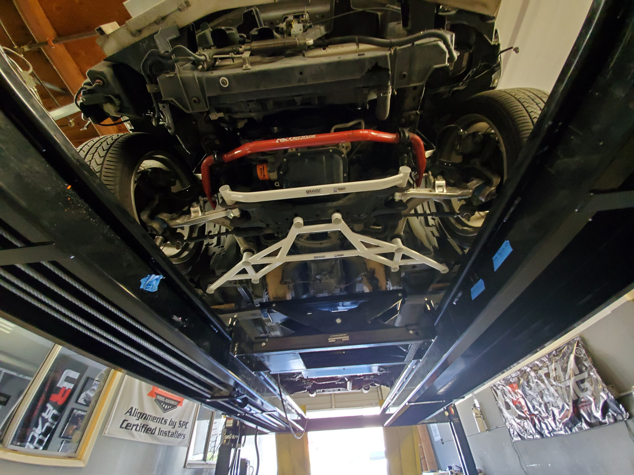 NISSAN 350Z (Z33) 20032009/ INFINITI G35 (V35) 20032007 FRONT