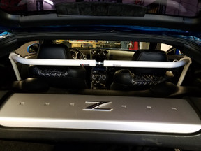Nissan (Z33/Z34) 350Z/370Z C-Pillar Brace Installation