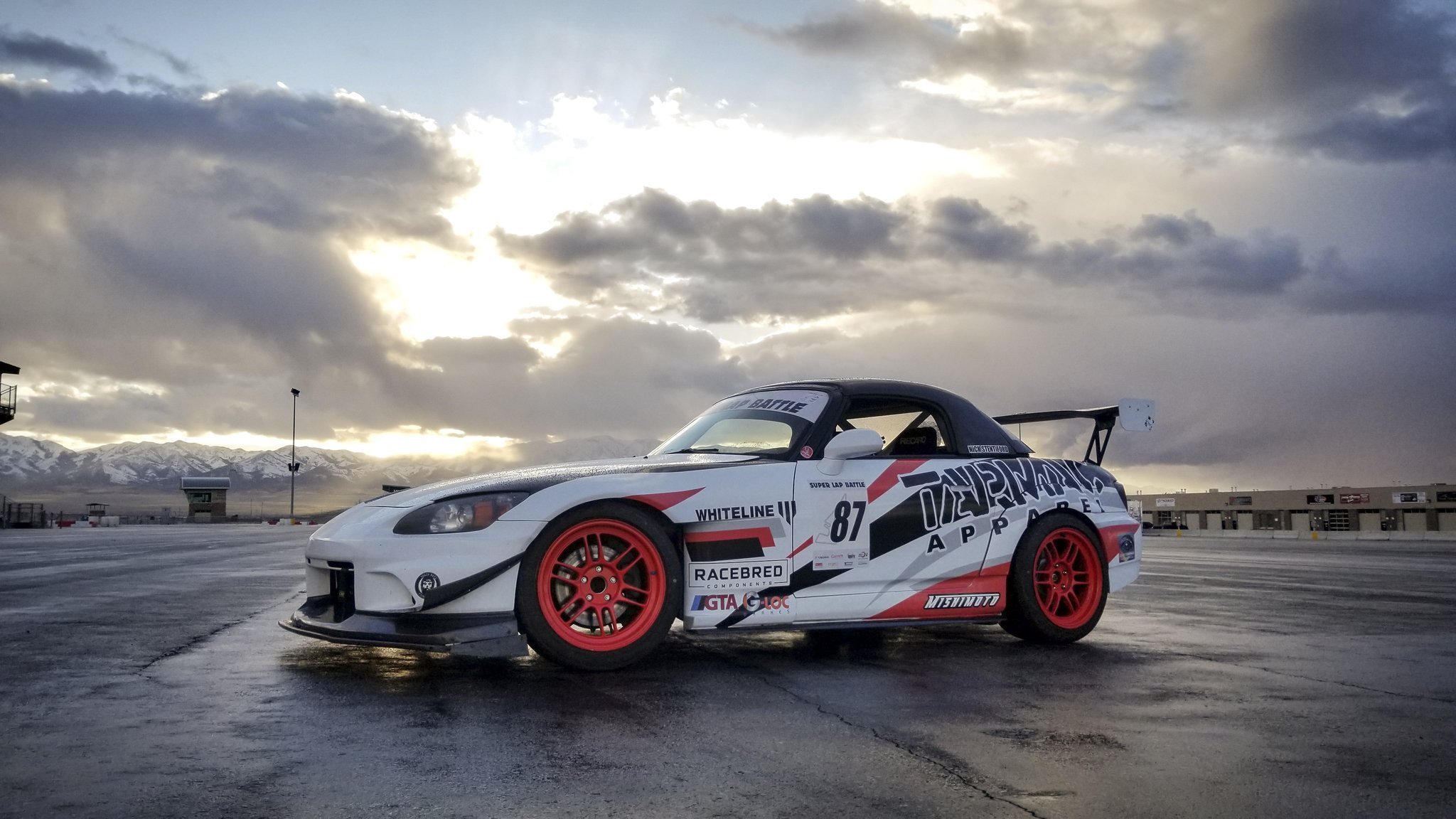 S2000