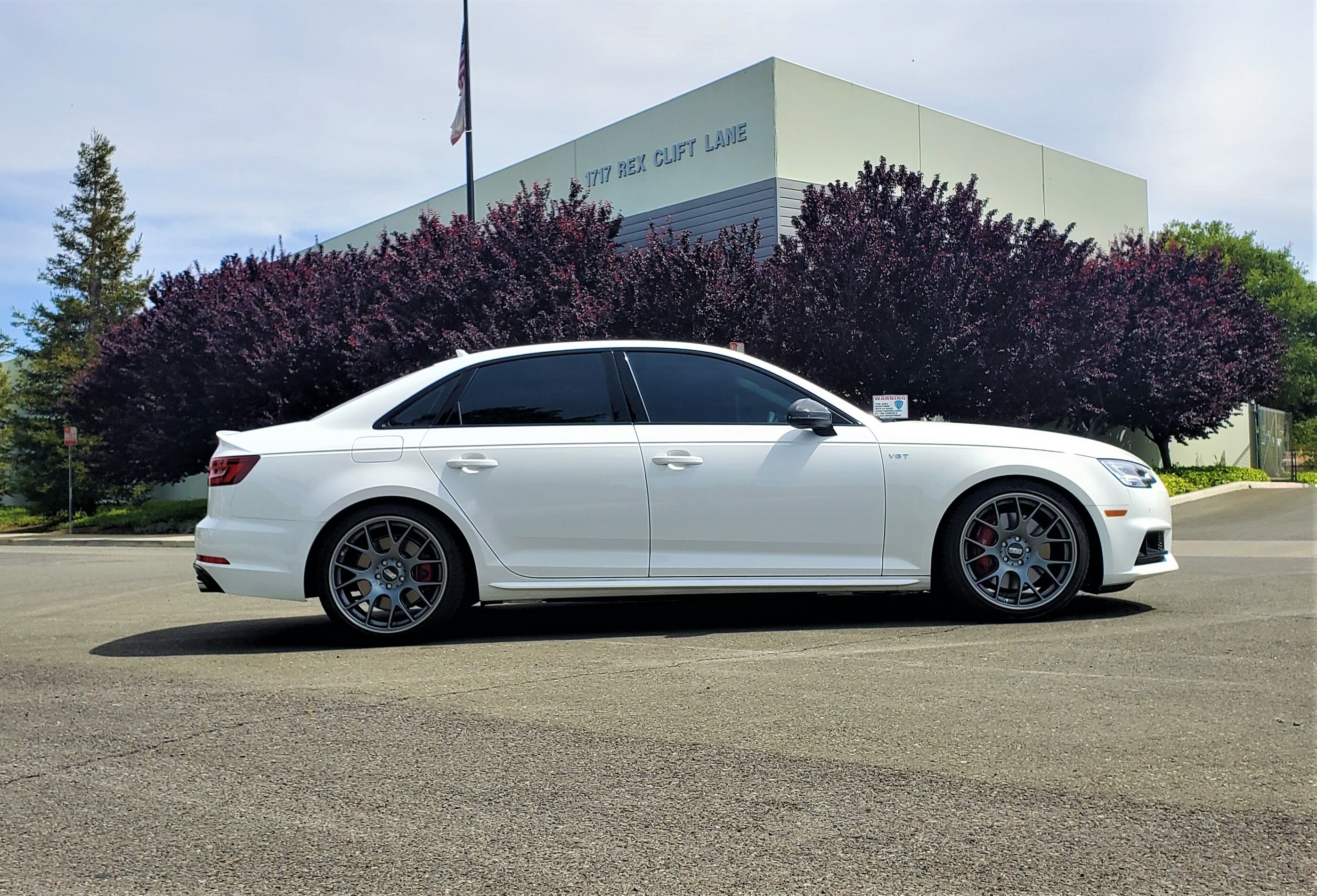 PRODUCTS - AUDI - A4 / S4 - Ultra Racing USA, LLC - Chassis Tuning 