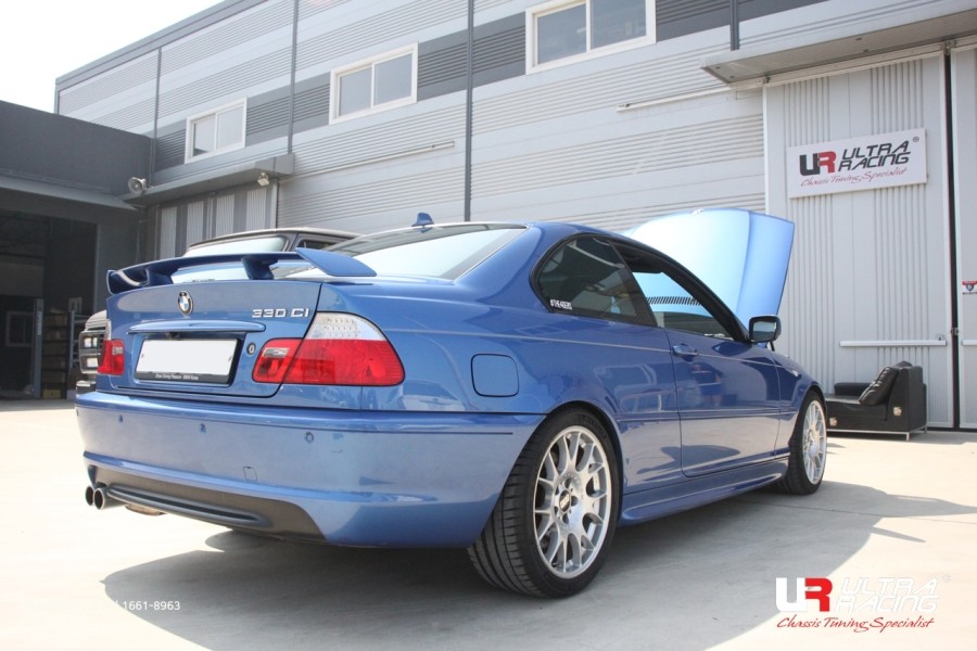 BMW E46 330ci Ultra Racing Strut Bar Ultra Racing USA, LLC Chassis