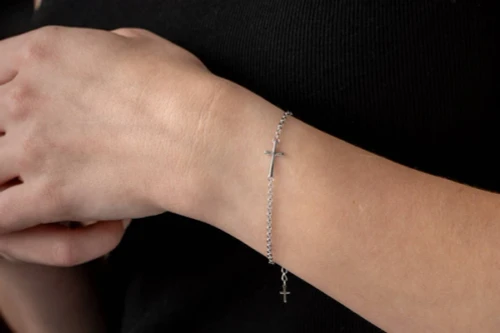 Women's Dainty Redeemer Cross Bracelet-Job 19:25