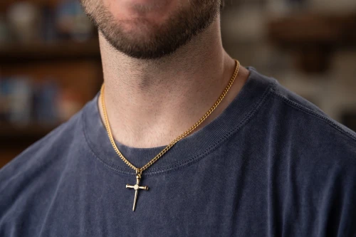 Chain is 20in model is 5'11