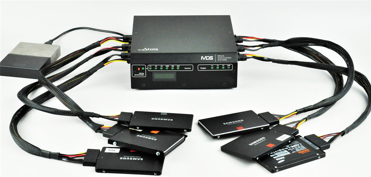 Atola Insight Forensic Hard Drive Duplicator