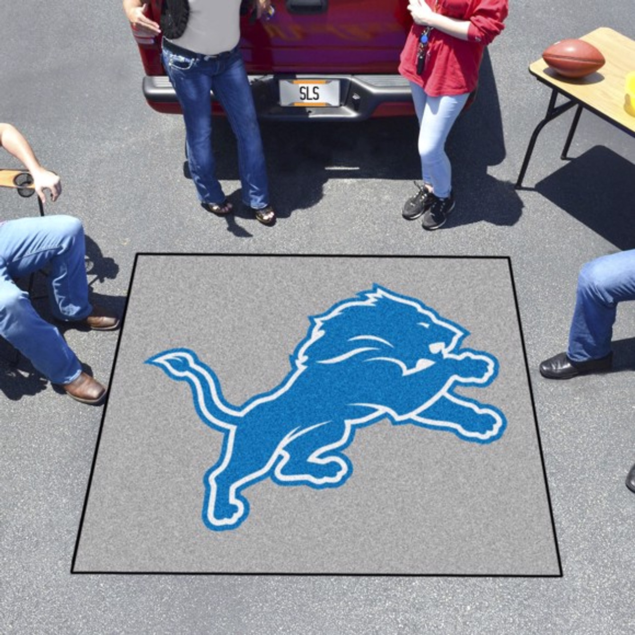 Logo Brands Detroit Lions 14.5-in x 16-in Polyester Bleacher Seat at