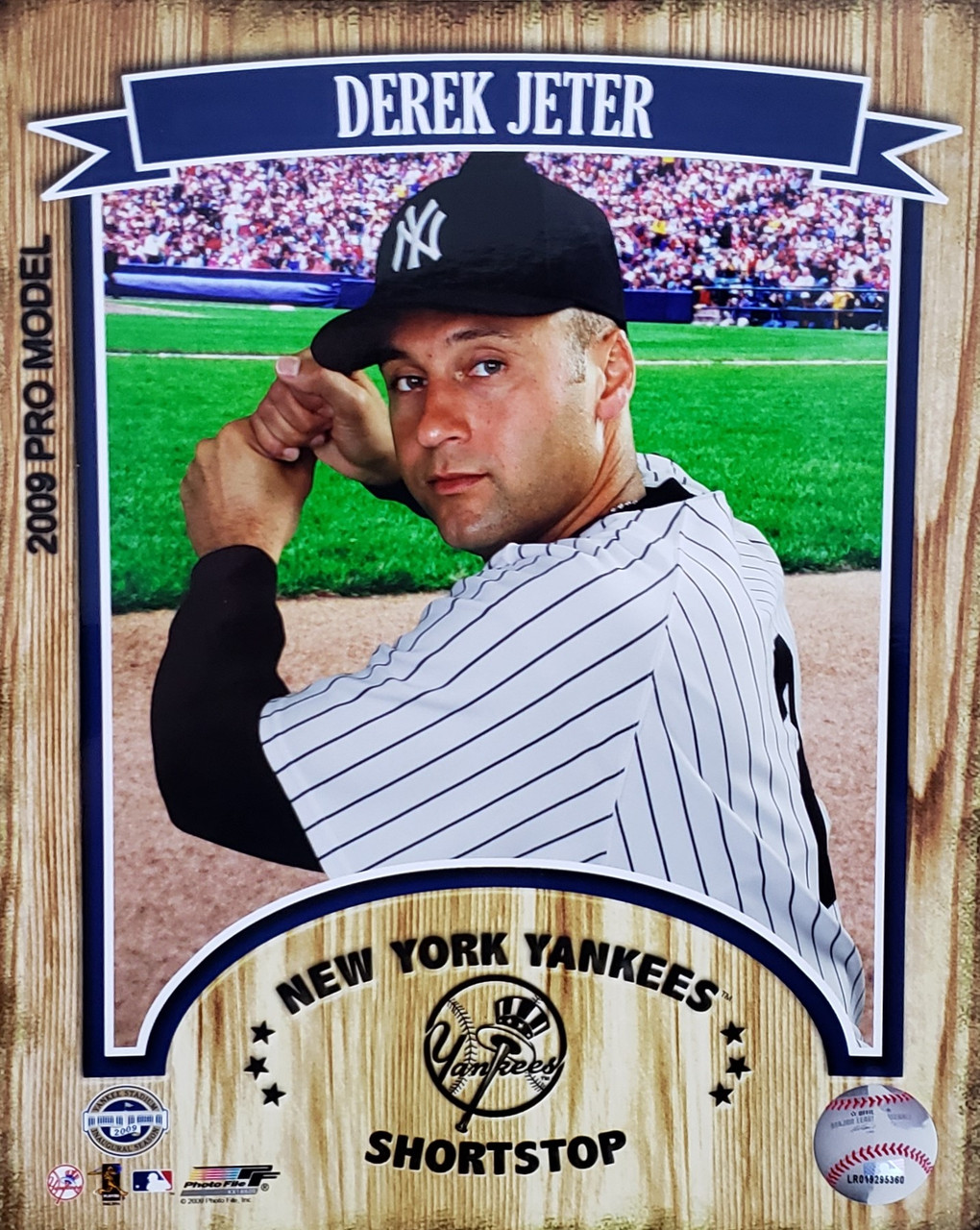 New York Yankees - Derek Jeter MLB Baseball Card Photo - 8 x 10