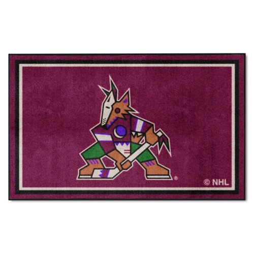 Arizona Coyotes 4' x 6' Ultra Plush Area Rug