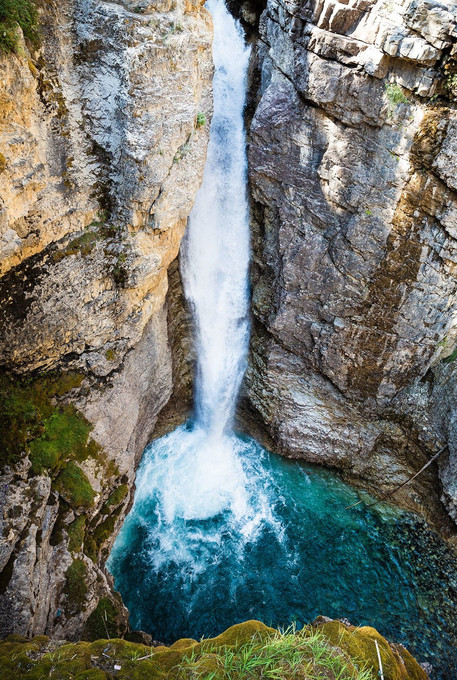 Blue Falls Cliff
