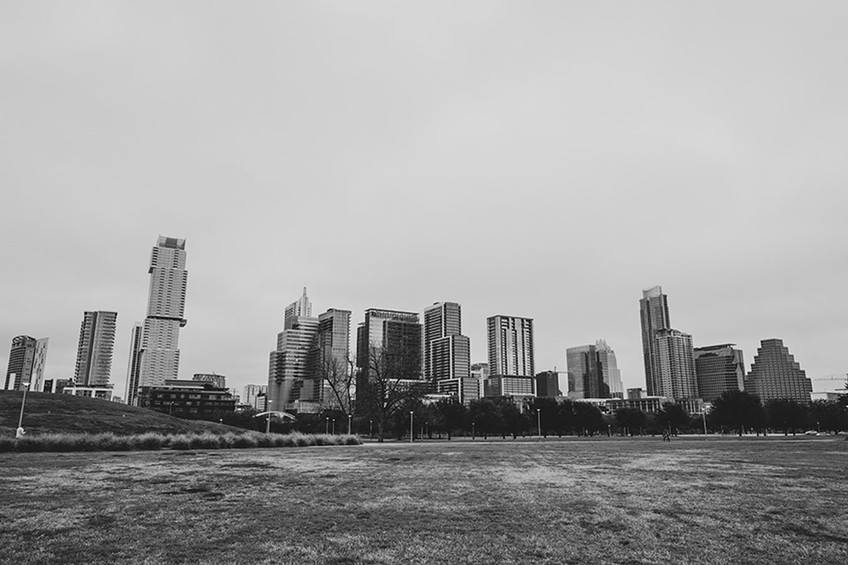 Austin B & W