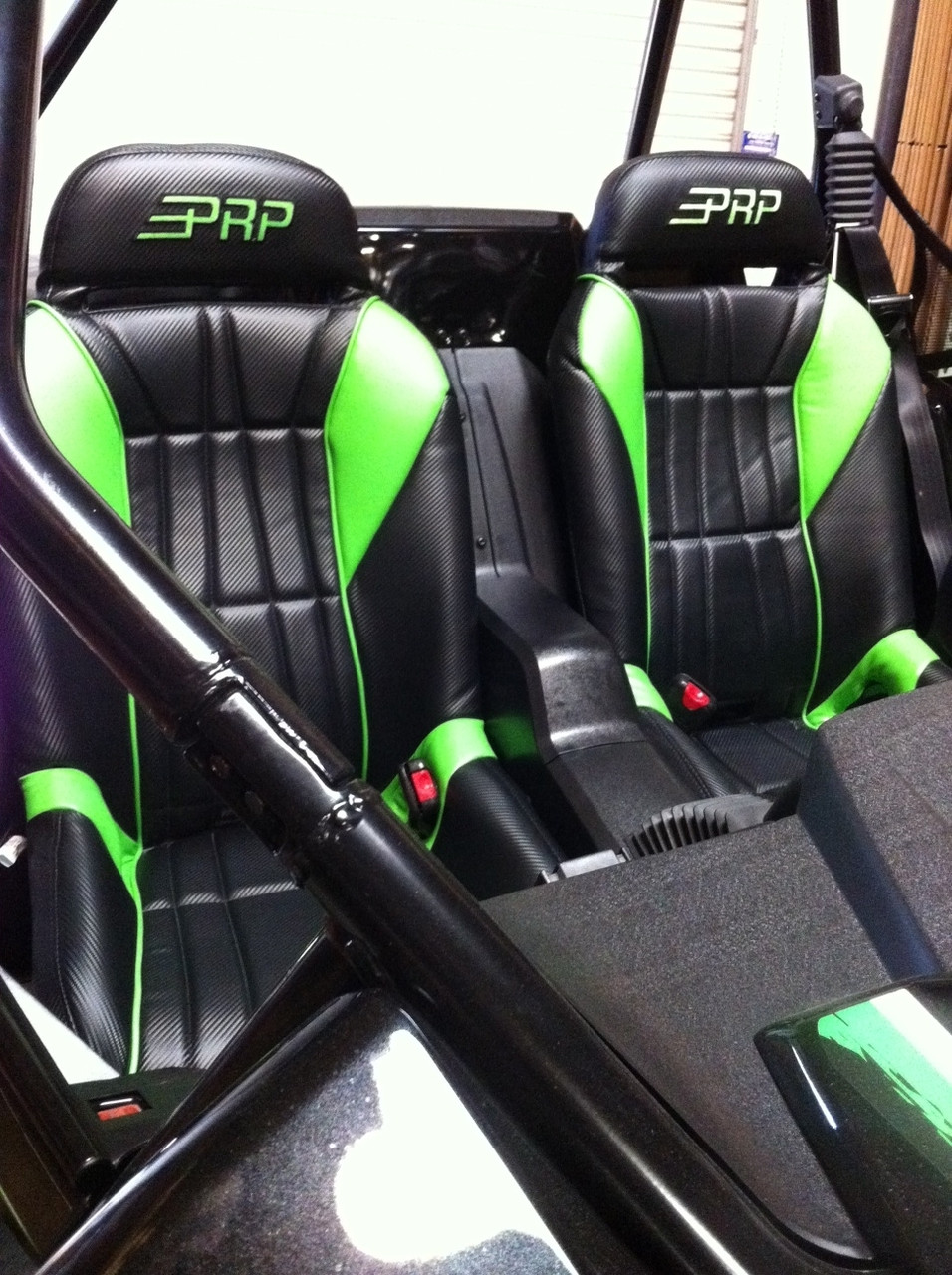 Seats | Harnesses