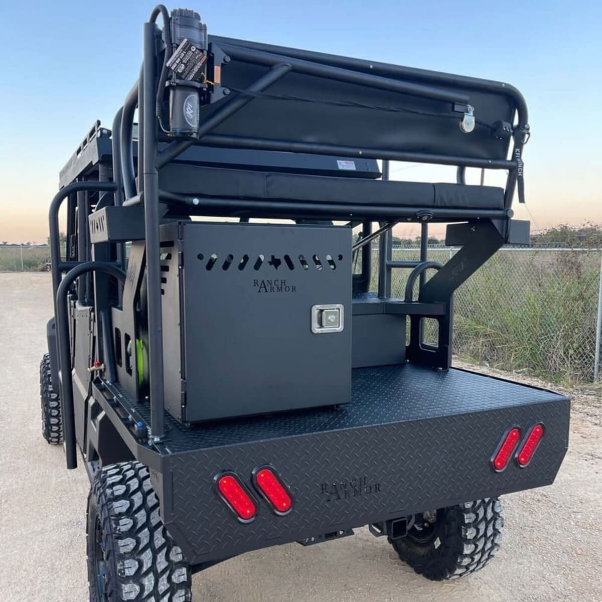 Ranch Armor Aluminum Dog Box - Side By Side Sports