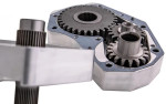 Close-up of GDP dual idler portal hub box with 9310 steel gears and billet aluminum housing Close-up of GDP dual idler portal hub box with 9310 steel gears and billet aluminum housing