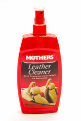 Mothers Leather Cleaner 12Oz  6412