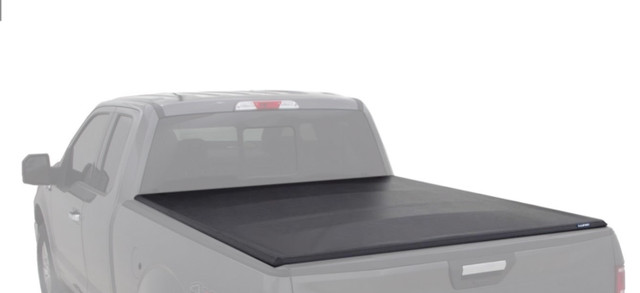 Lund 19-   Ford Ranger Gensis Tri-Fold Tonneau Cover 950113