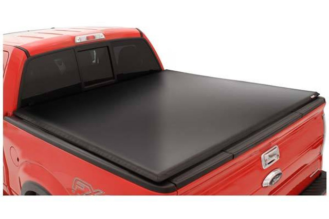 Lund 15-   Ford F150 6.5' Bed Tri-Fold Tonneau Cover 950173