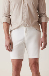 DEKE -OASIS BERMUDA IN LUXEFLEX TWILL -WHITE