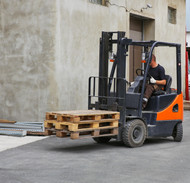 Drive Tires vs. Steer Tires on a Forklift: What's the Difference?