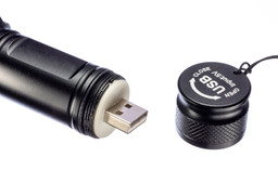 500 Lumen Adjustable Focus USB Rechargeable Direct Charge Flashlight