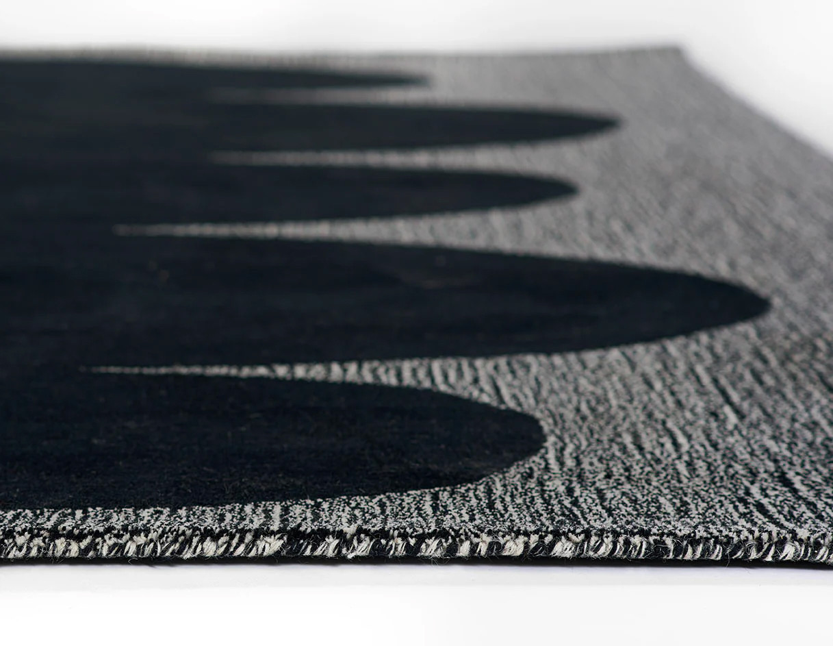 Momeni Simba SIM-9 Black Area Rug