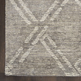 Nourison Venosa Grey/Ivory Modern Rug
