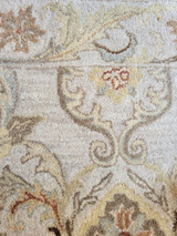 le61 eggshell rug,