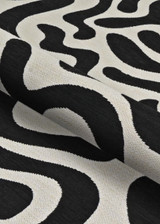 Couristan Black-White Castille Graffiti Rug
