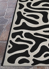 Couristan Black-White Castille Graffiti 2912/1201 Rug