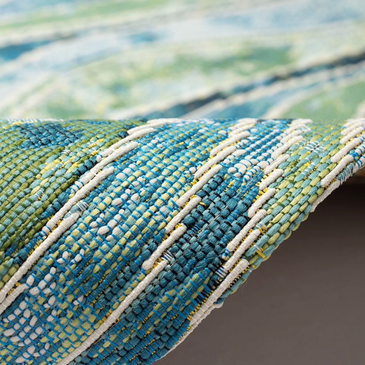 Liora Manne Marina 9662/04 Wave Ocean Area Rug