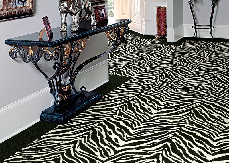 Couristan Cape Town CB79/0005A Zebra Black White Stair Runner