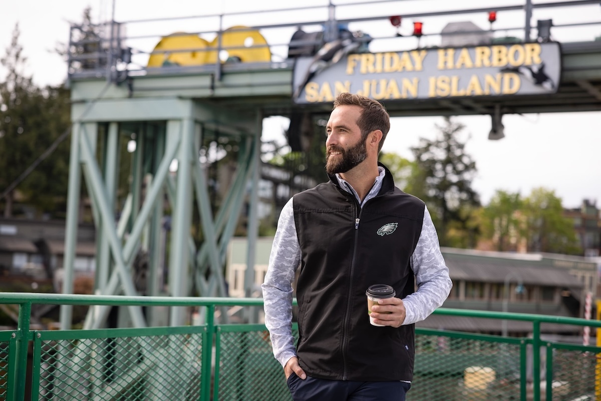 Man wearing Indianapolis Colts vest 