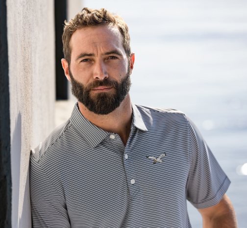 Man wearing Philadelphia Eagles vintage polo