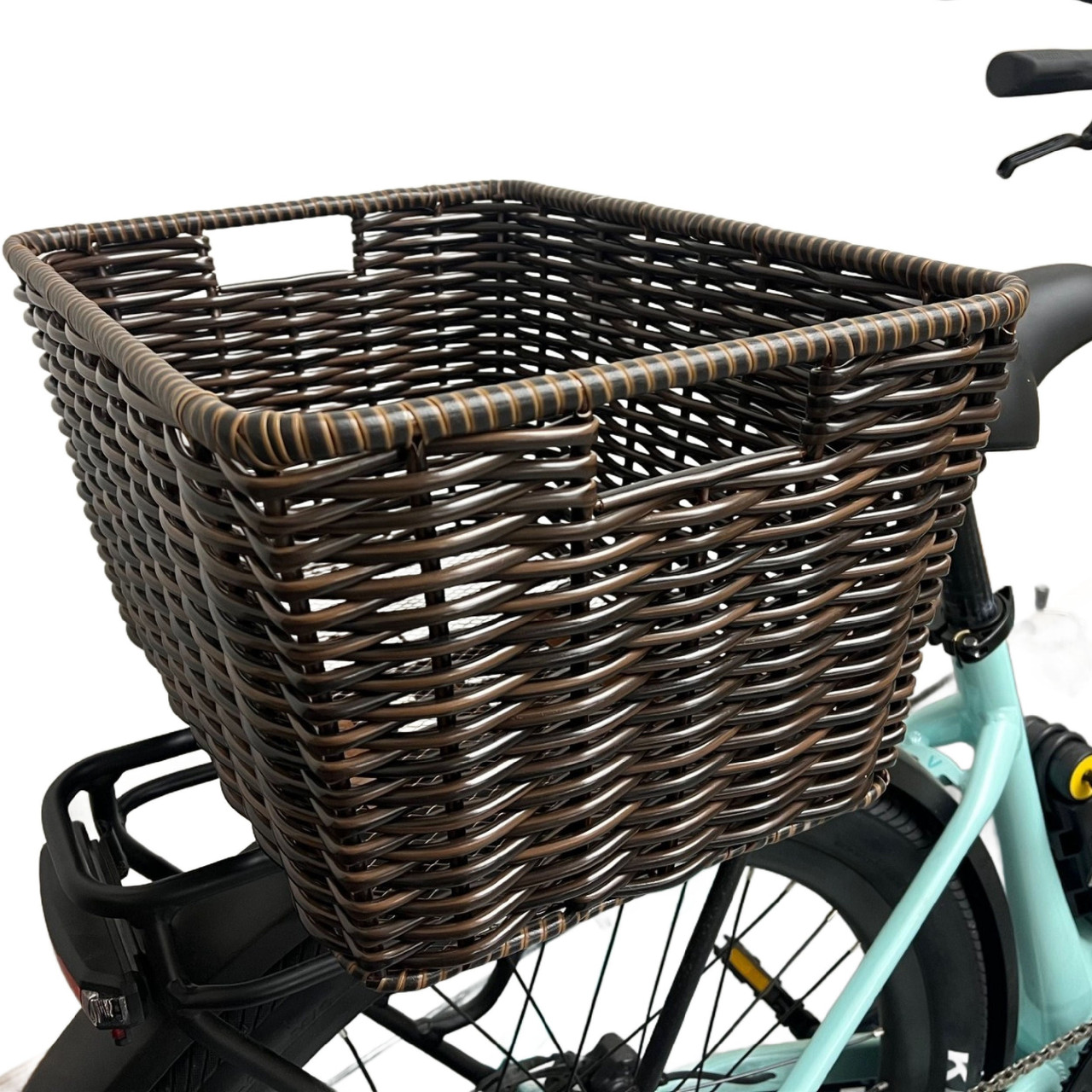 MIK Brown Woven Basket [BiKASE]