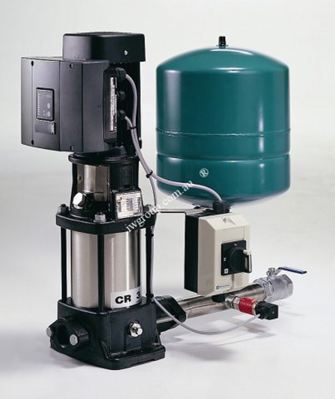 Grundfos Hydro Solo E CRIE3-15 Single Phase Automatic Variable Speed Multistage Pump System