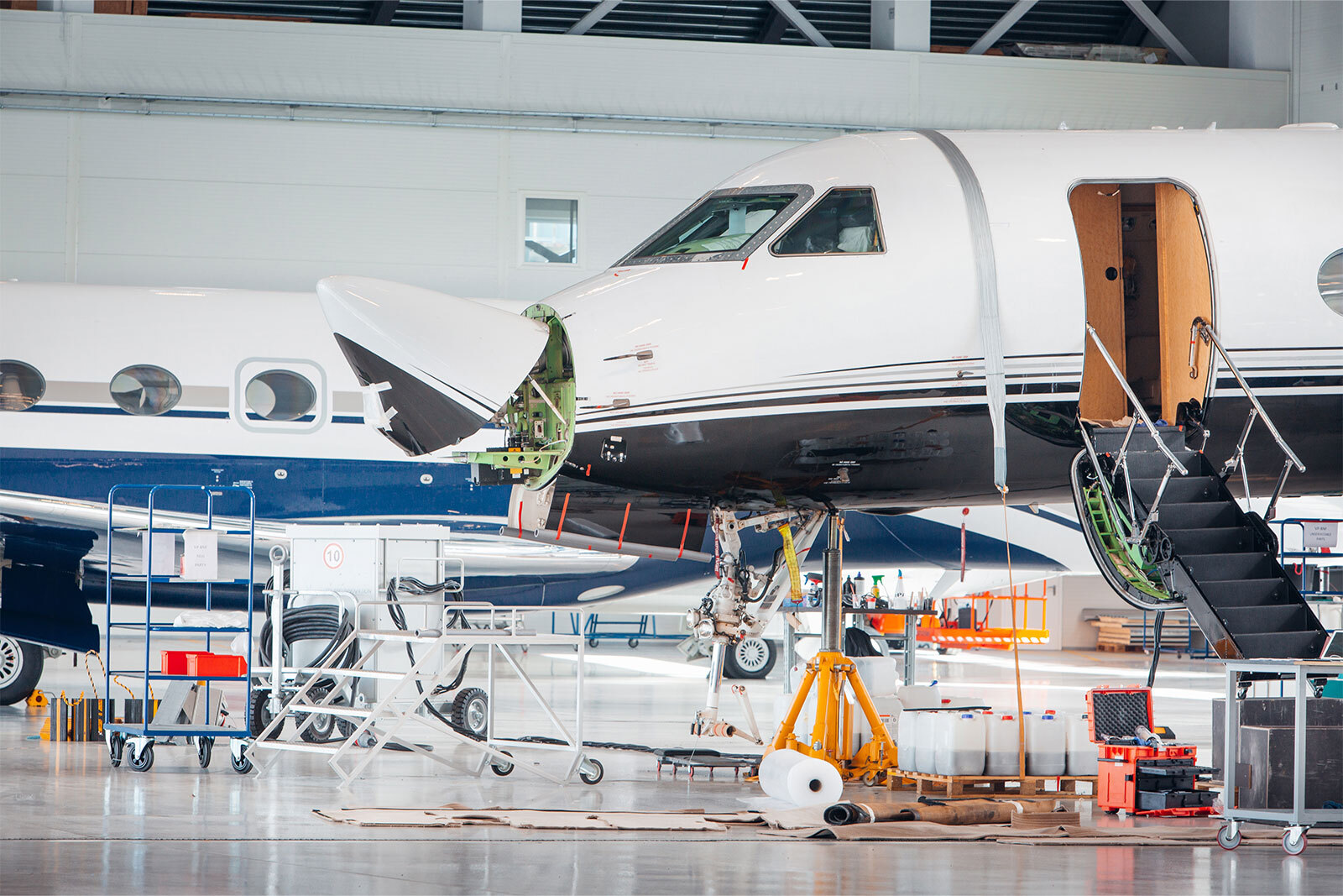 Commercial MRO hangar aircraft maintenance