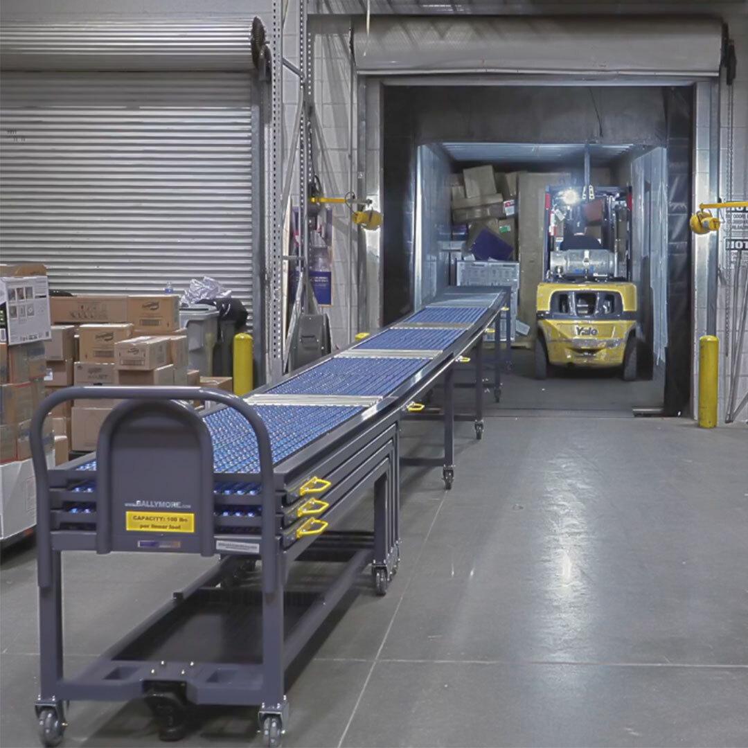 Expandable Conveyor at retail receiving dock