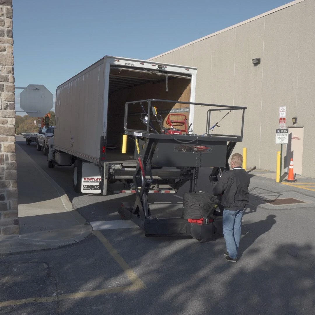 Warehousing & Distribution image 4