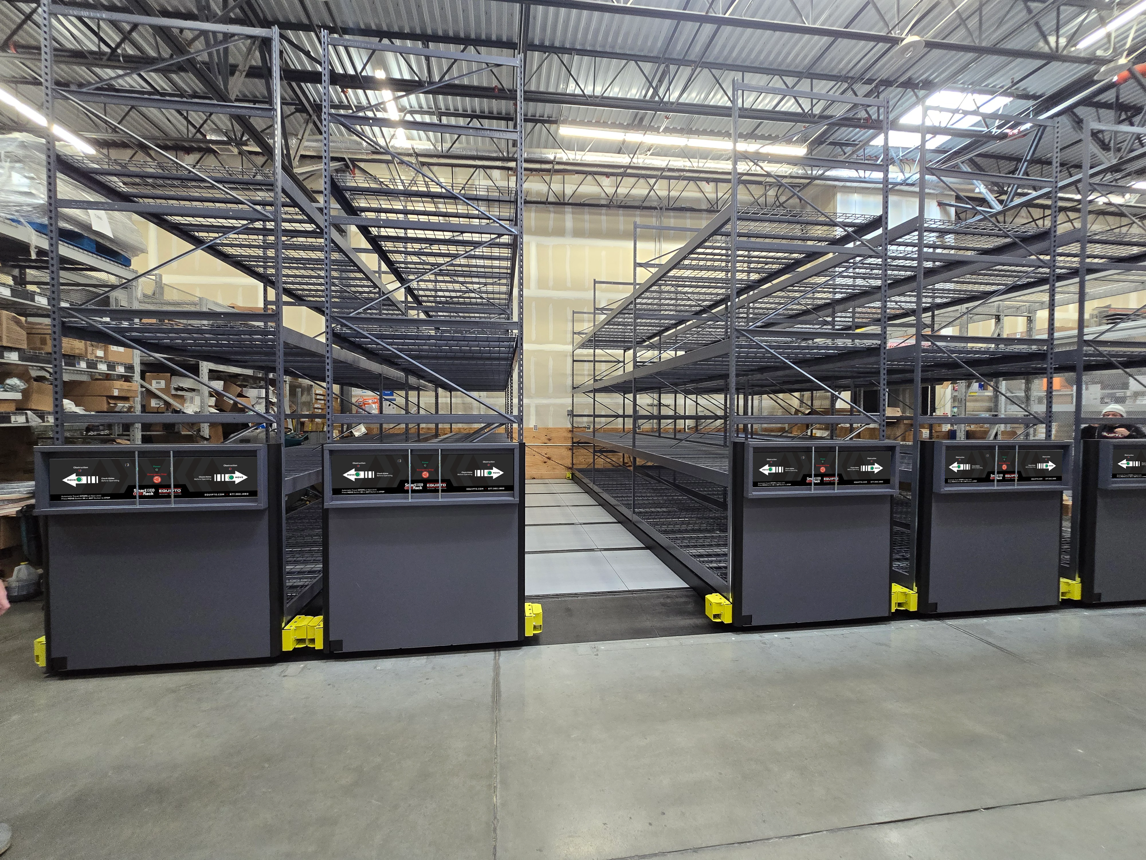 SmartRack motorized mobile aisle system